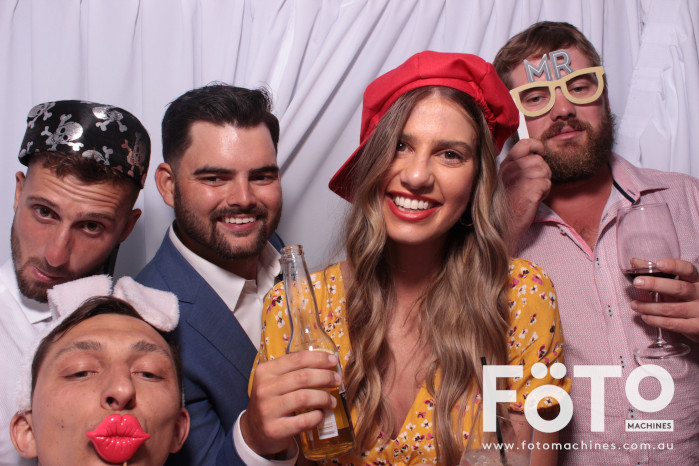 Diandra and Nick’s Wedding | View more photos from the event at gallery.fotomachines.com.au/u/FOTOMachines/Diandra-and-Nick’s-Wedding